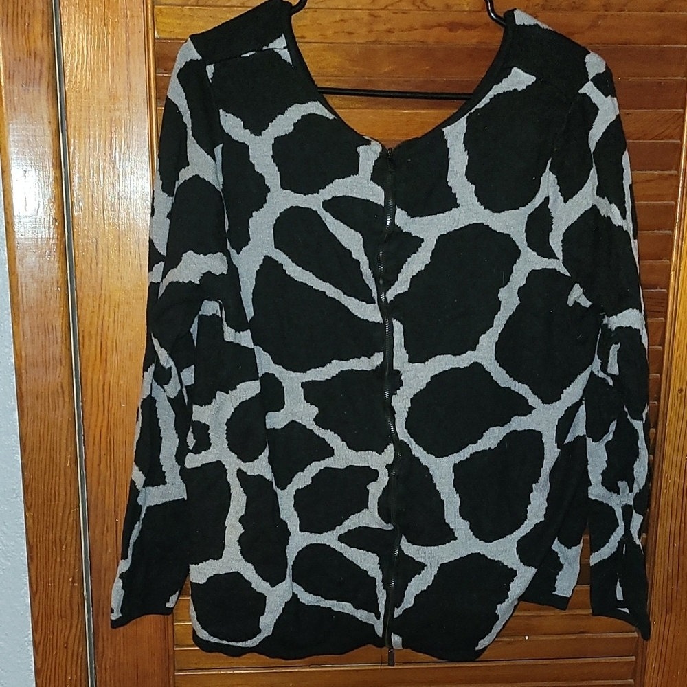 Lane Bryant Multicolored 3/4 Sleeve Crew Neck Graphic Top